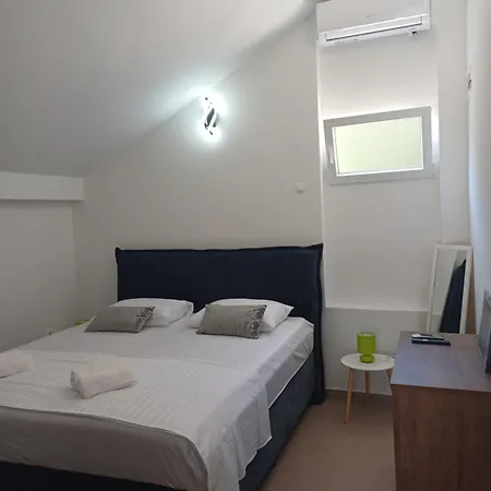 Seaview Lukic Apartmán